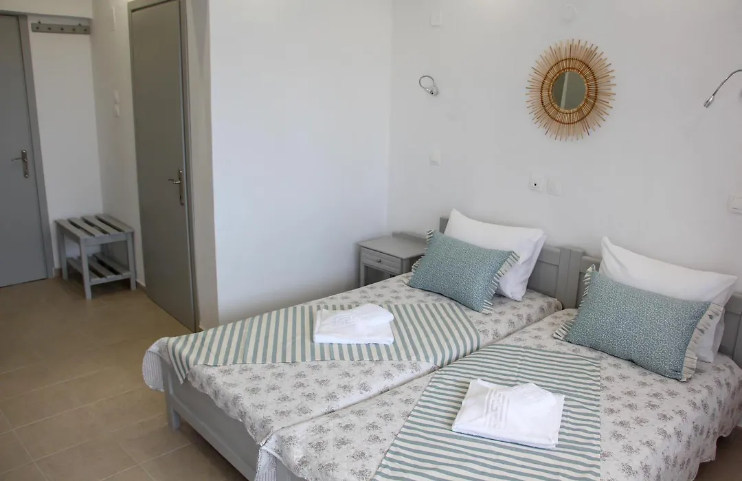 Thea-Tro Apartments-1