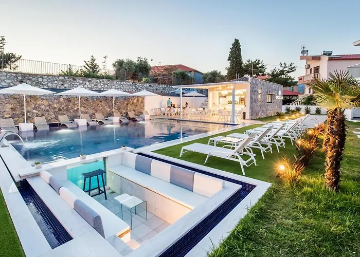 Epicentrum Suites Λιμενάρια