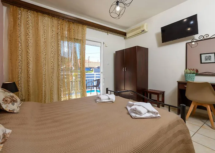 Finikes Studios Thasos